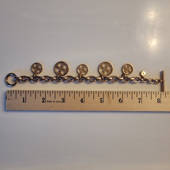 MICHAEL KORS HERITAGE CHARM CHAIN BRACELET ROSE GOLD-TONE - Picture 5 of 7